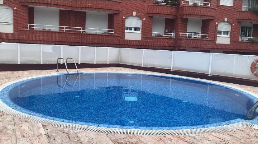 Castro Holidays - Centrico Piscina Urbanizacion Garaje Gratis Castro Urdiales Exterior foto