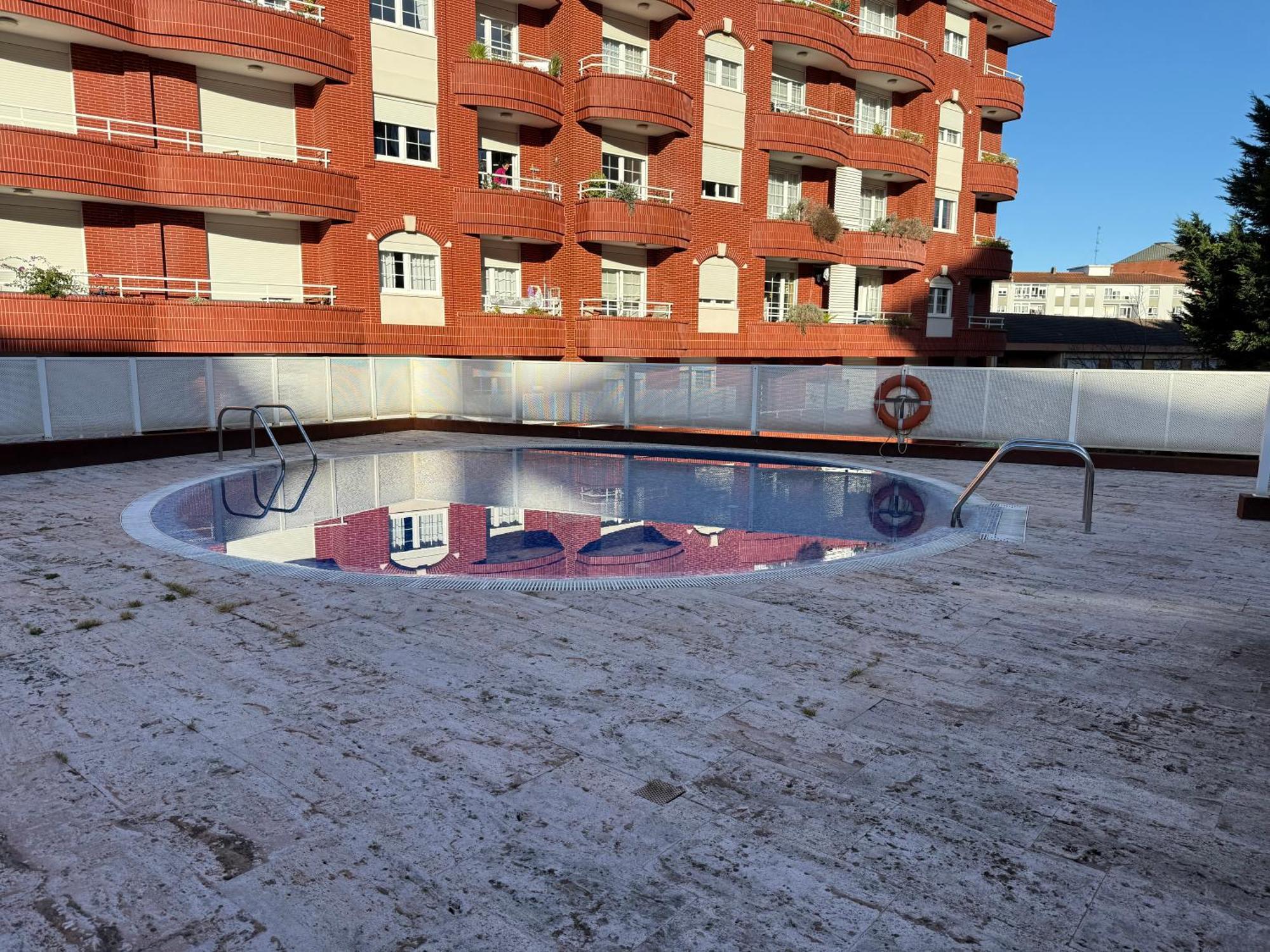 Castro Holidays - Centrico Piscina Urbanizacion Garaje Gratis Castro Urdiales Exterior foto